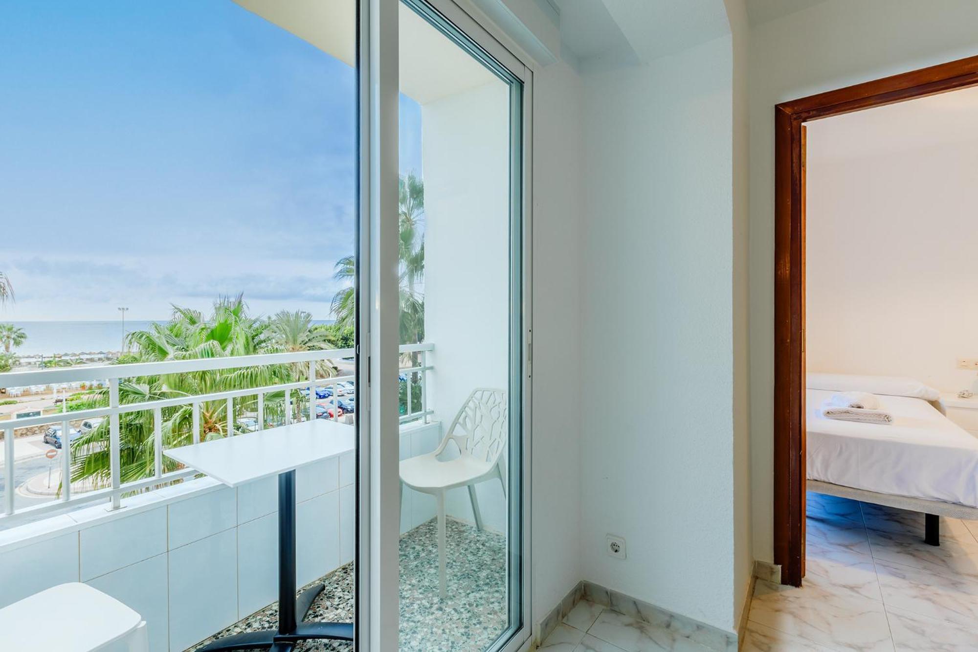 Ferienwohnung A&N Neptuno Torre Del Mar Exterior foto