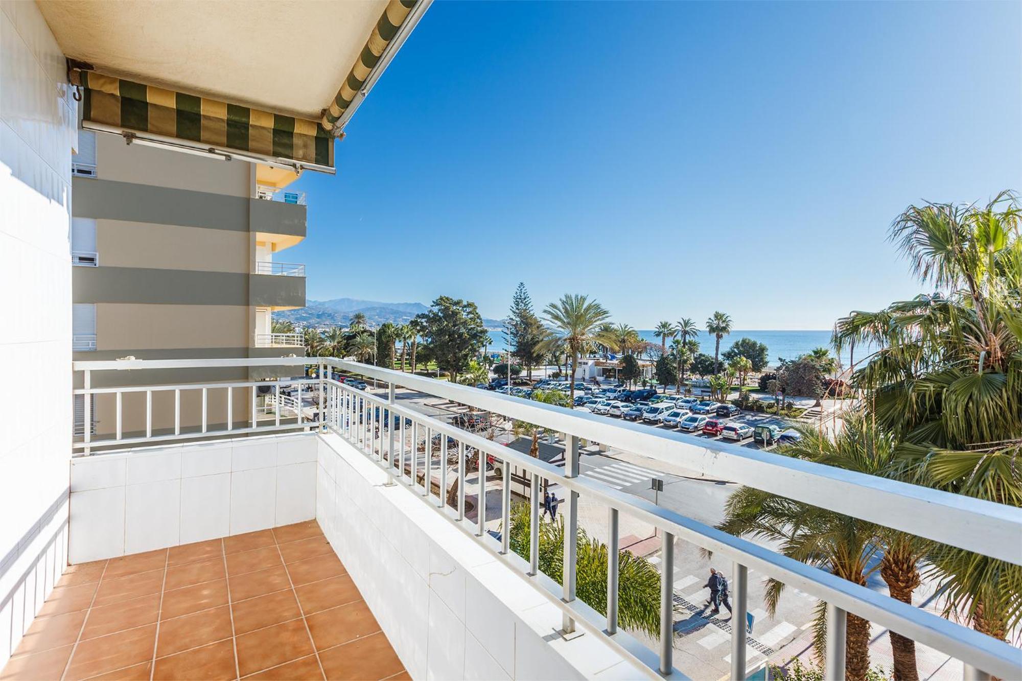 Ferienwohnung A&N Neptuno Torre Del Mar Exterior foto